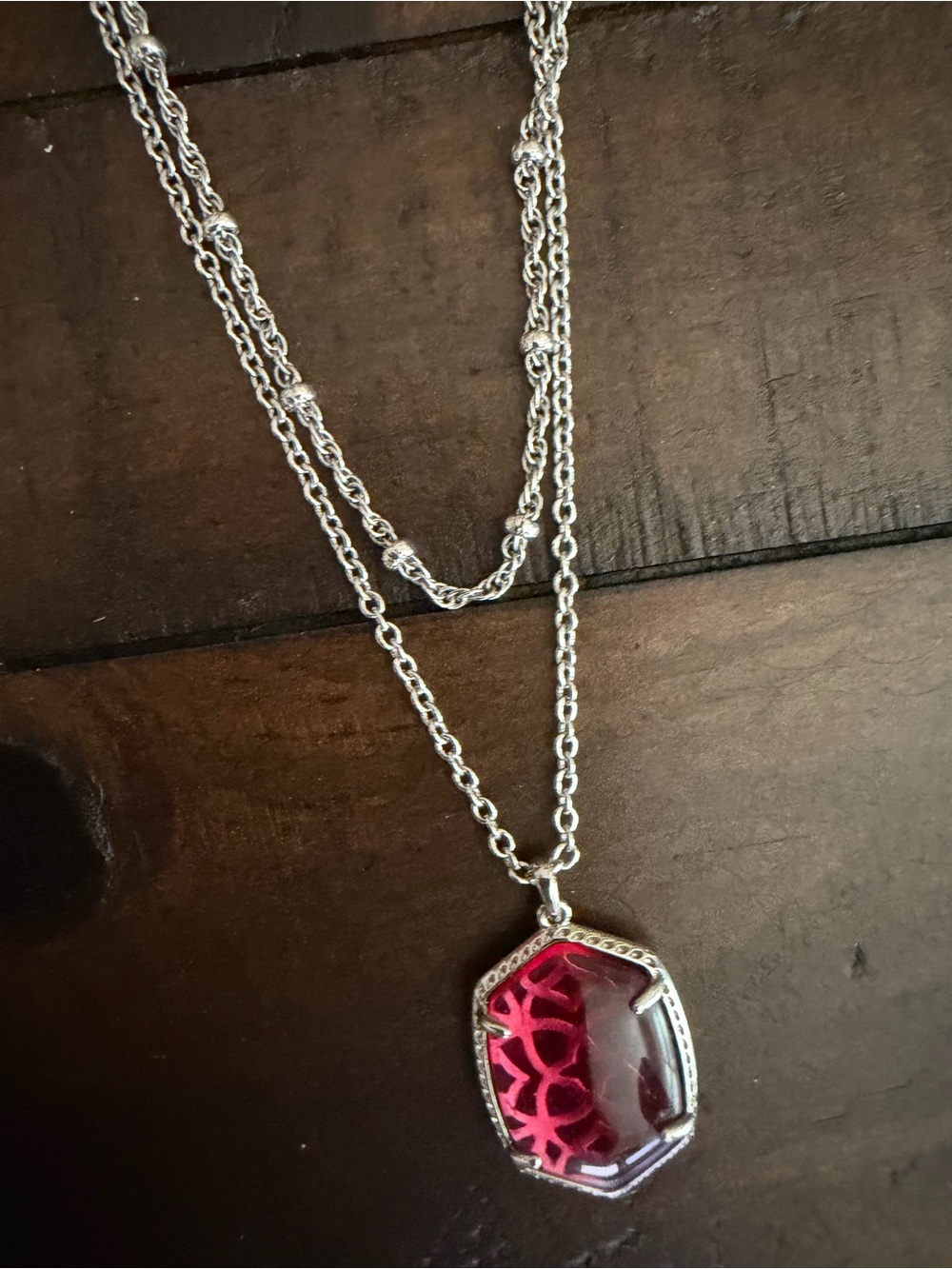 Kendra Scott Daphne silver Double-Layer Necklace with Pink Pendant